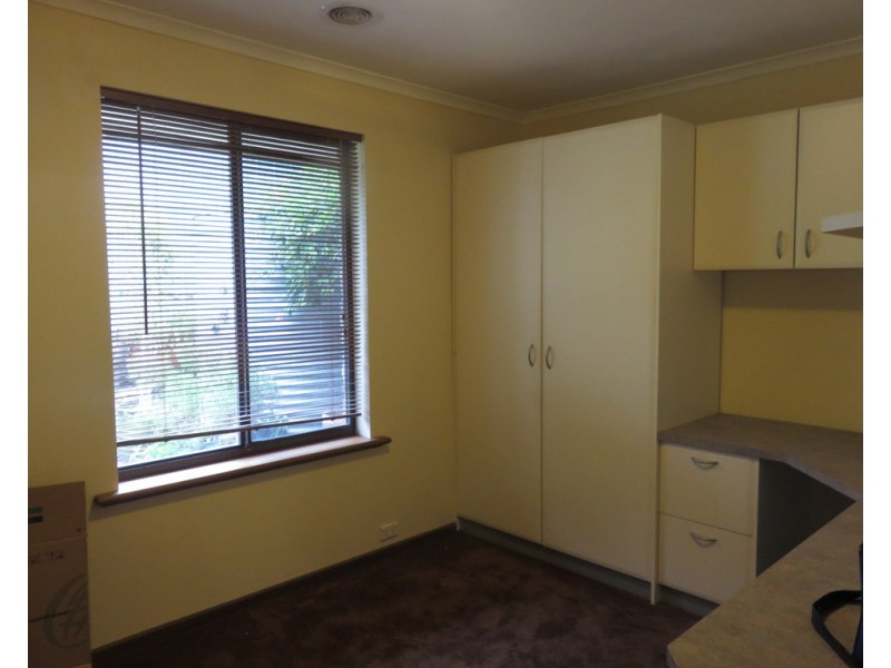 5 Warren Avenue, Williamstown SA 5351