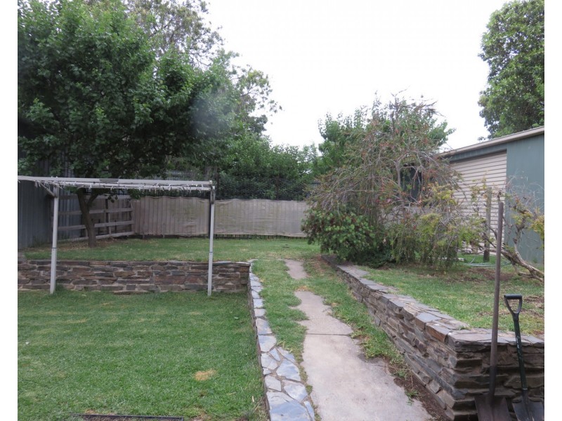 5 Warren Avenue, Williamstown SA 5351