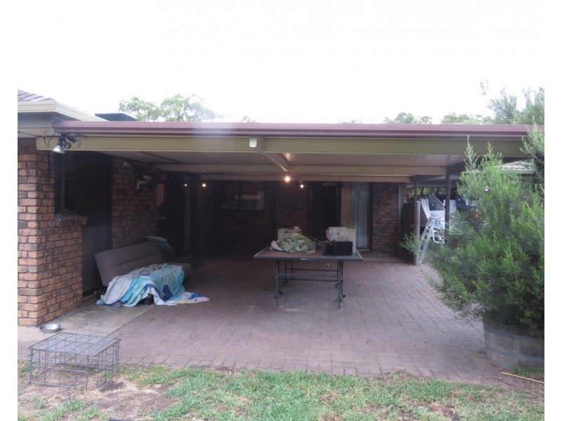 5 Warren Avenue, Williamstown SA 5351