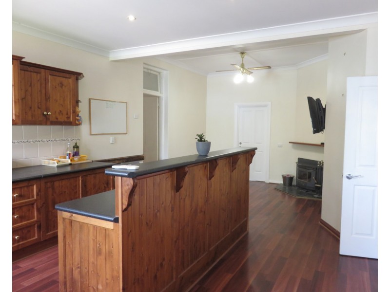 31 Murray Street, Greenock SA 5360