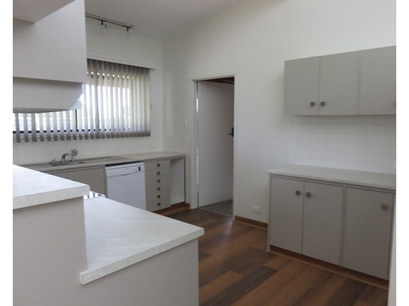 28 Siegersdorf Road, Tanunda SA 5352