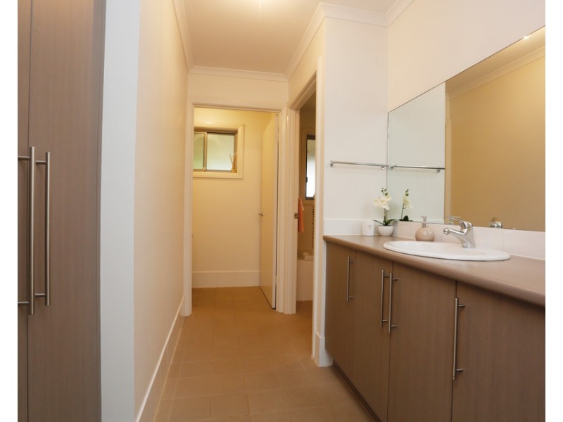 20 Ian Ross Drive, Williamstown SA 5351