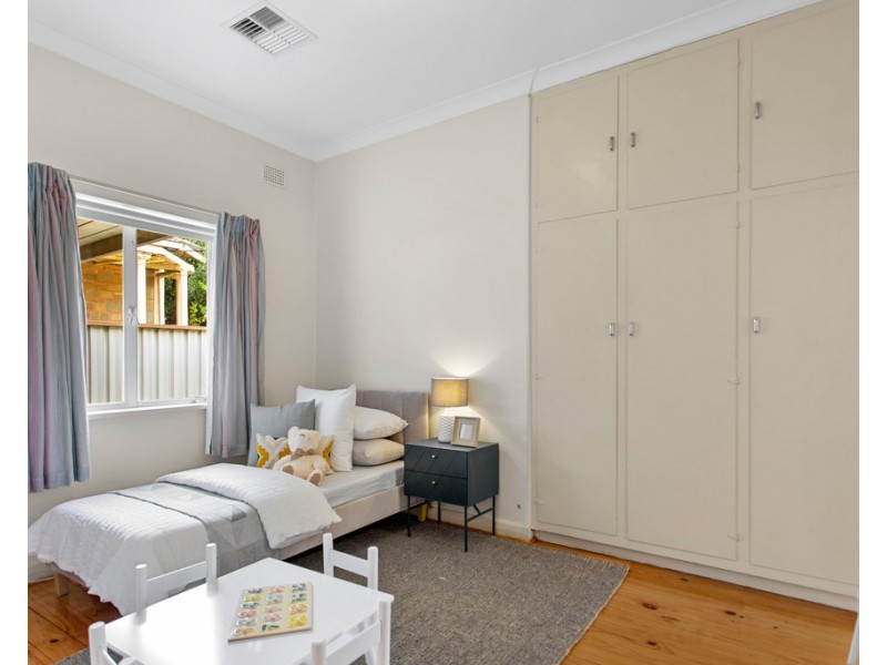 10 WARWICK STREET, Enfield SA 5085