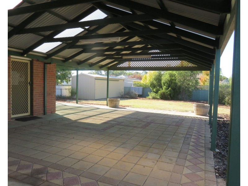 13 Falkenberg Road, Nuriootpa SA 5355