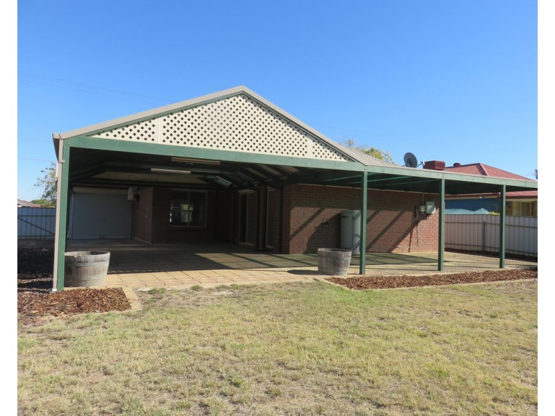 13 Falkenberg Road, Nuriootpa SA 5355