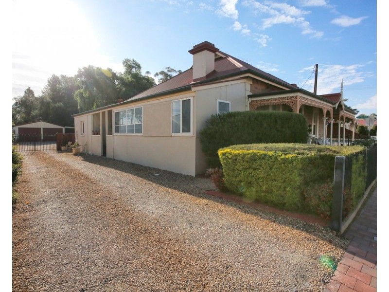 15 MONTEFIORE STREET, Kapunda SA 5373