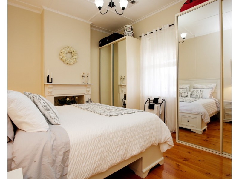 15 MONTEFIORE STREET, Kapunda SA 5373