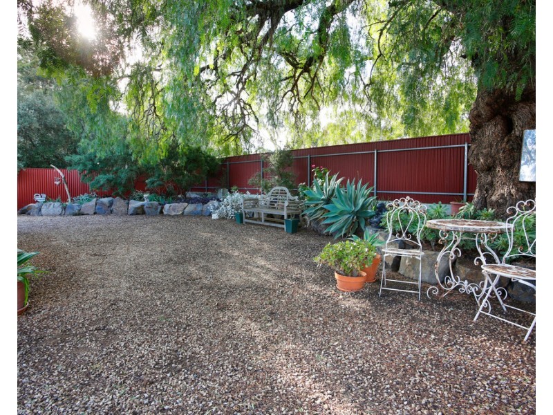 15 MONTEFIORE STREET, Kapunda SA 5373