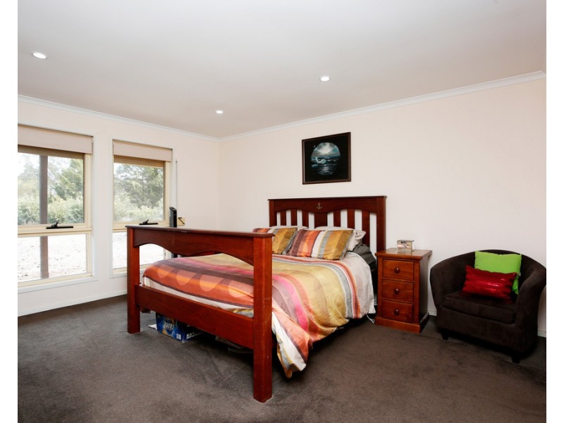 19 Barons Court, Greenock SA 5360