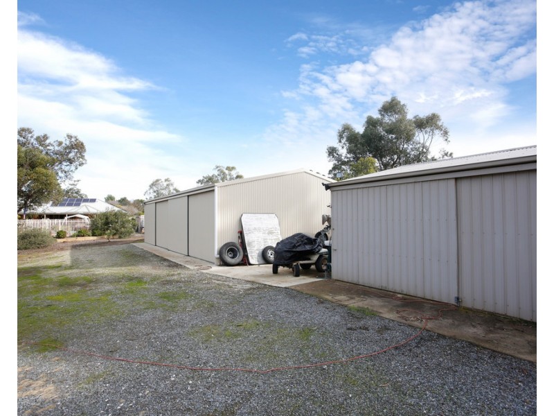 19 Barons Court, Greenock SA 5360