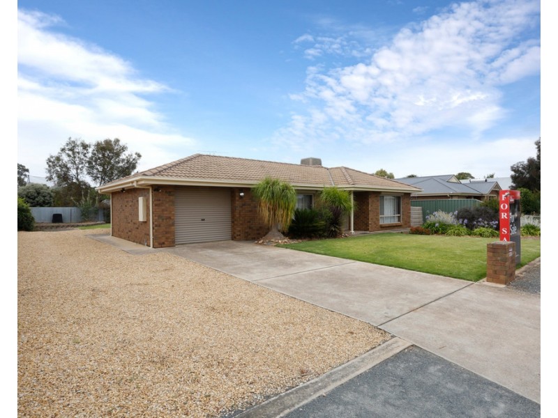 2 BAIRD STREET, Nuriootpa SA 5355