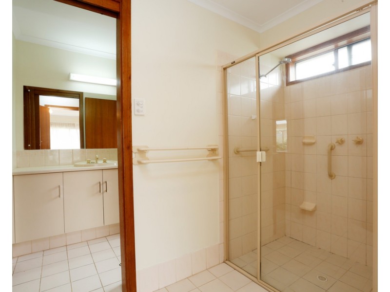 2 BAIRD STREET, Nuriootpa SA 5355