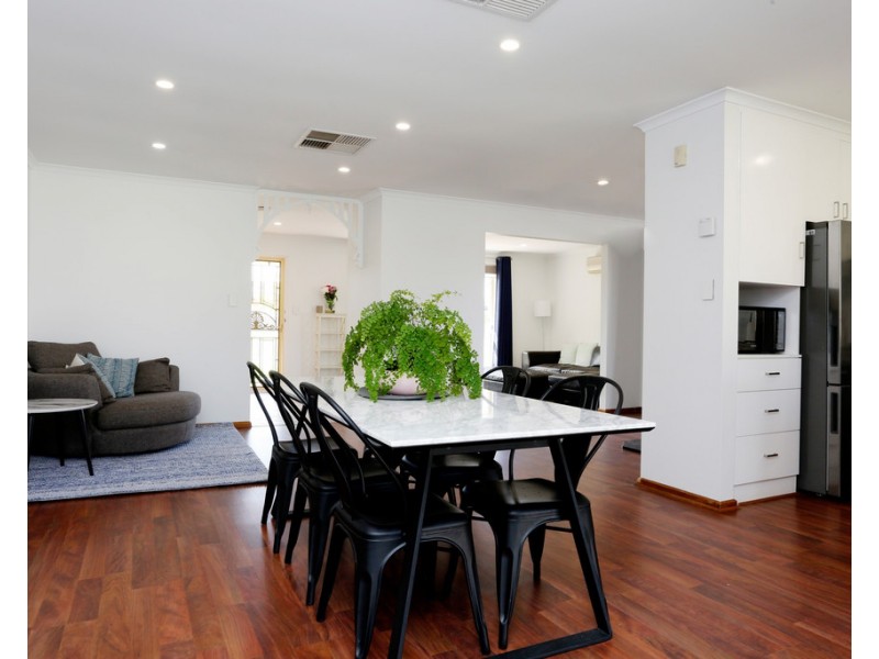 16 DOERING STREET, Tanunda SA 5352