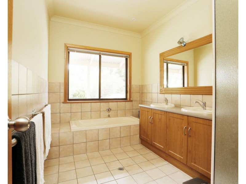 263 Verralls Road, Mount Pleasant SA 5235