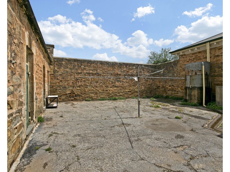 37 MOORUNDIE STREET, Truro SA 5356