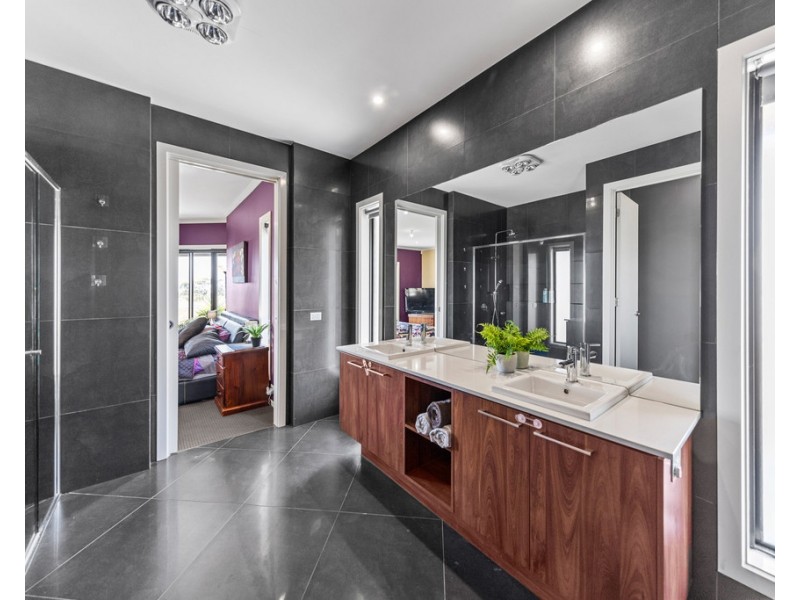 697 EUDUNDA ROAD, Dutton SA 5356