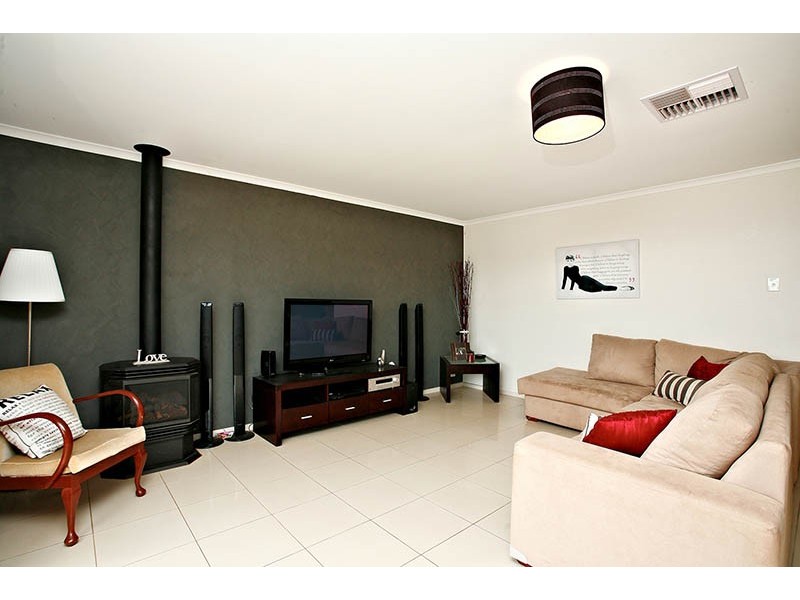 16 Bruno Drive, Blakeview SA 5114