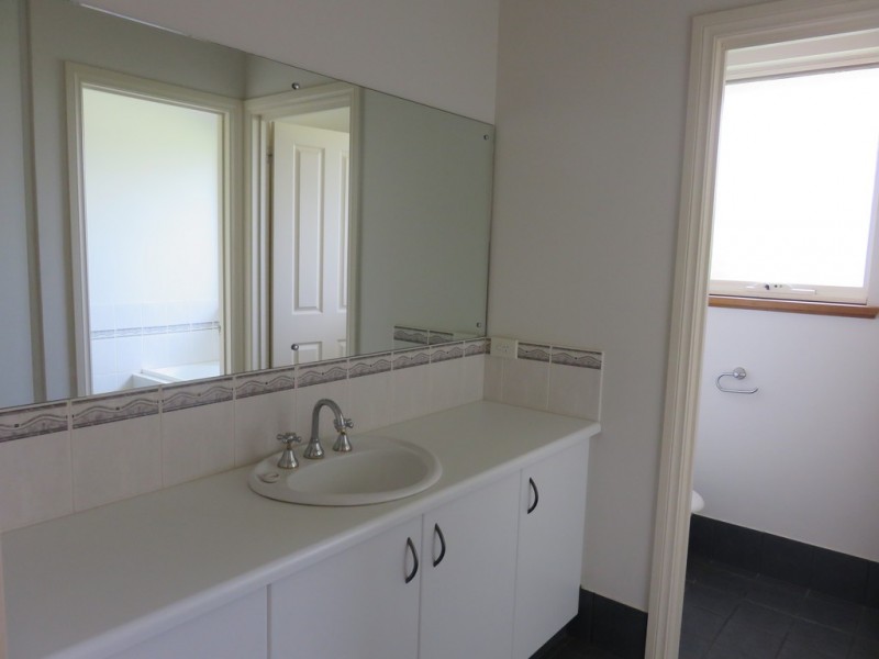 16 Stuart Street, Nuriootpa SA 5355