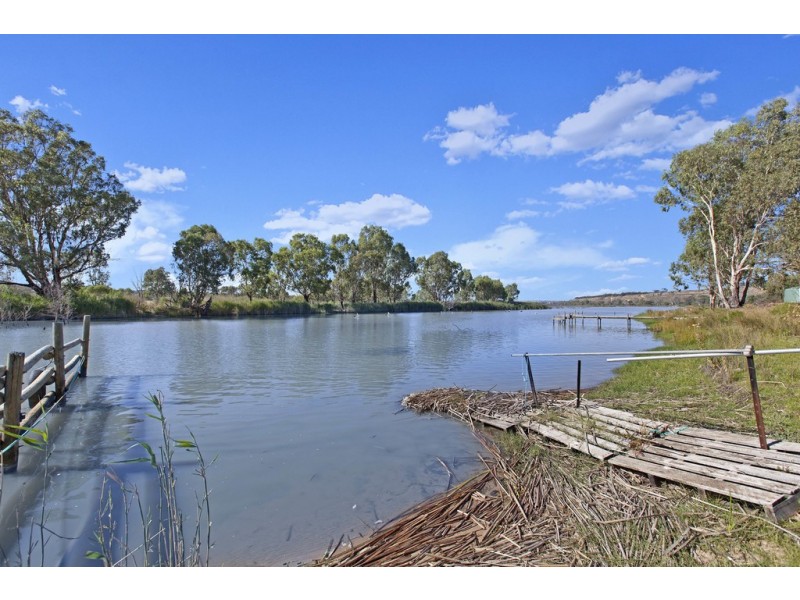 726 Sunnydale Road via Sunnydale, Swan Reach SA 5354