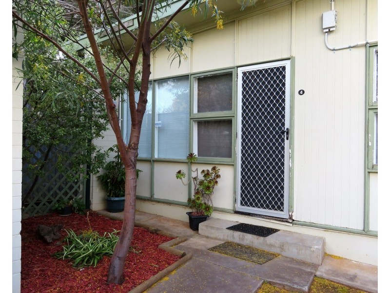 4/16 Barcoo Road, Para Hills SA 5096