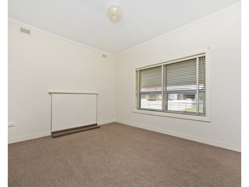 28 Fourth Street, Nuriootpa SA 5355