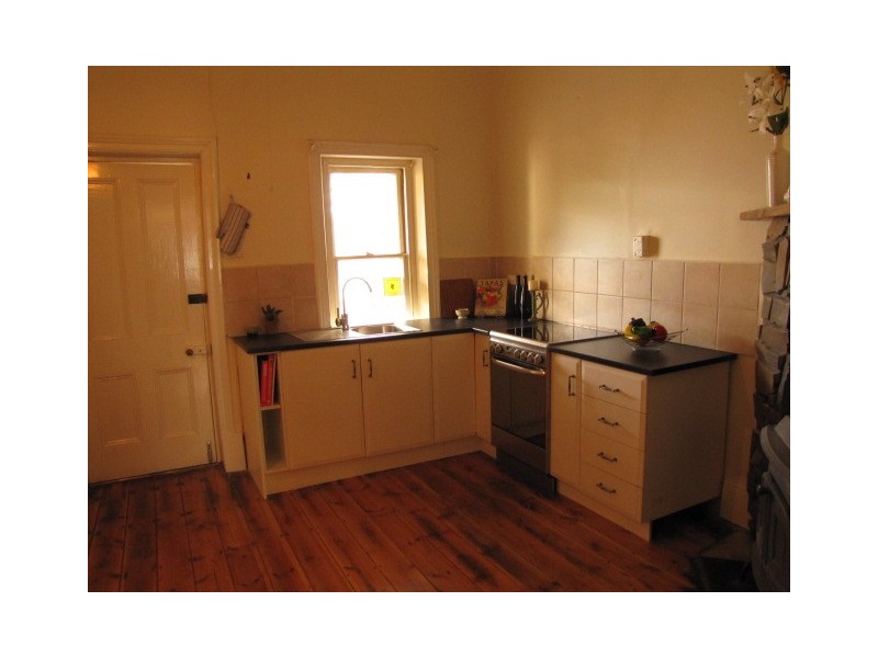 8 Oldham Street, Kapunda SA 5373