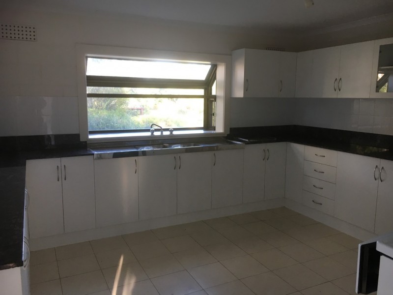 4 Adelaide Road, Kapunda SA 5373