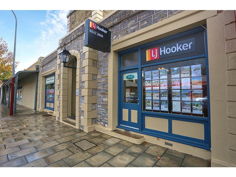 203 Main North Road, Clare SA 5453