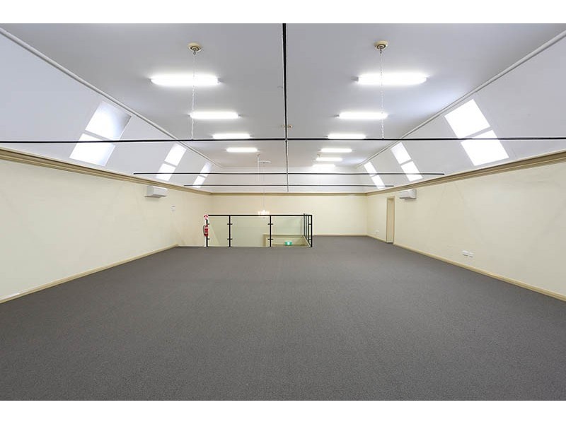 203 Main North Road, Clare SA 5453