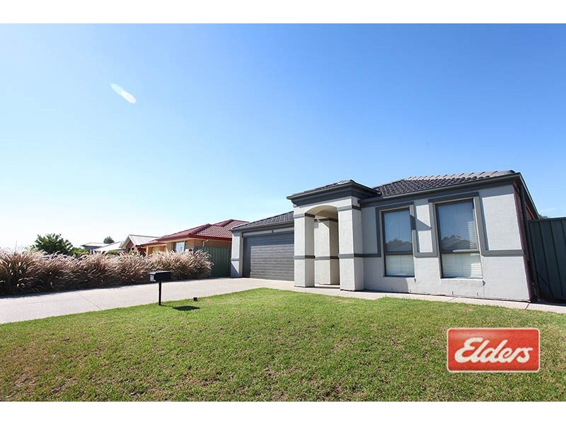 8 Osborne Street, Evanston Gardens SA 5116