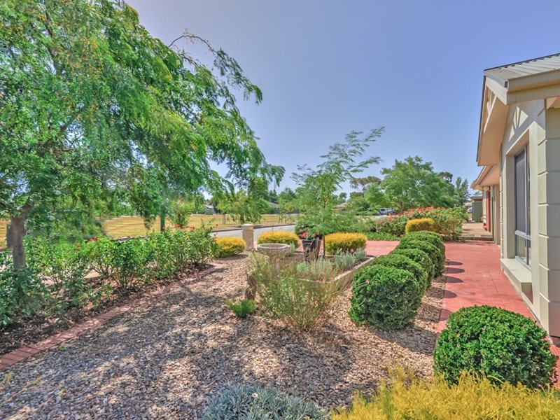 Unit 1, 15 Golden Way, Nuriootpa SA 5355
