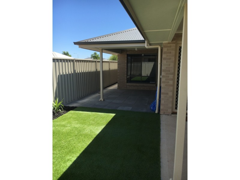 5 Almandine Lane, Munno Para West SA 5115