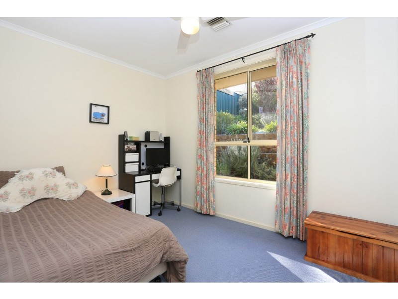 11 Ninnes Grove, Angaston SA 5353