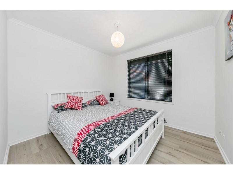 8 Bagot Court, Evanston Park SA 5116