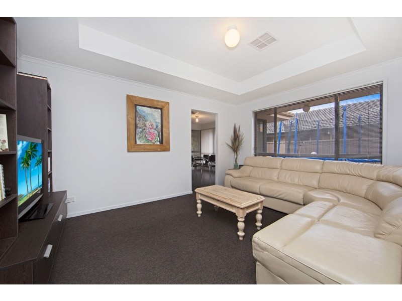 47 Mitchell Drive, Evanston Park SA 5116