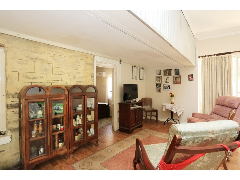 10 Queen Street, Kapunda SA 5373