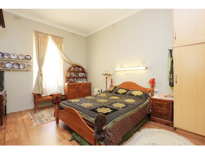 10 Queen Street, Kapunda SA 5373