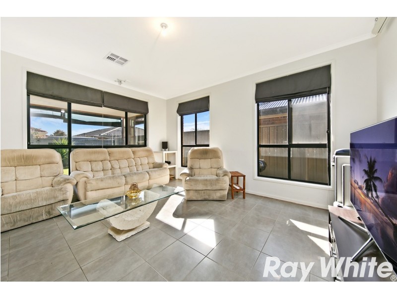 11 Kerang Street, Andrews Farm SA 5114