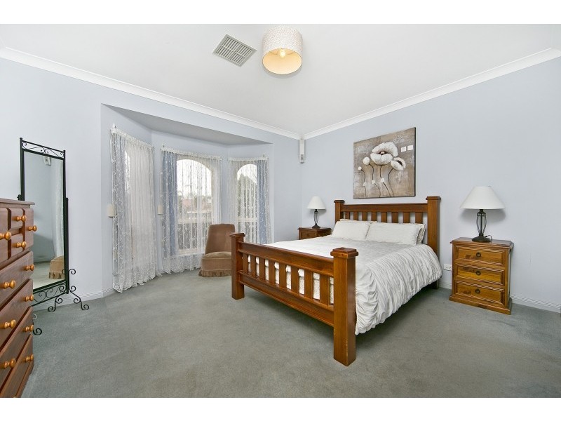 23 Whinnen Street, Evanston Park SA 5116