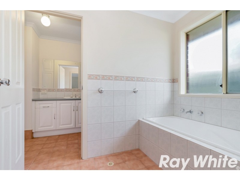 35 Explorer Parade, Hewett SA 5118