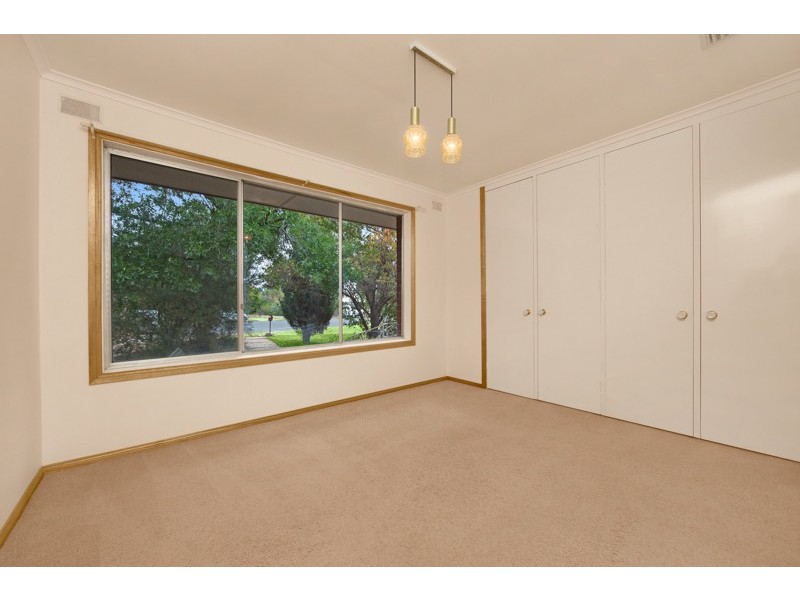 2 Milne Court, Evanston Park SA 5116