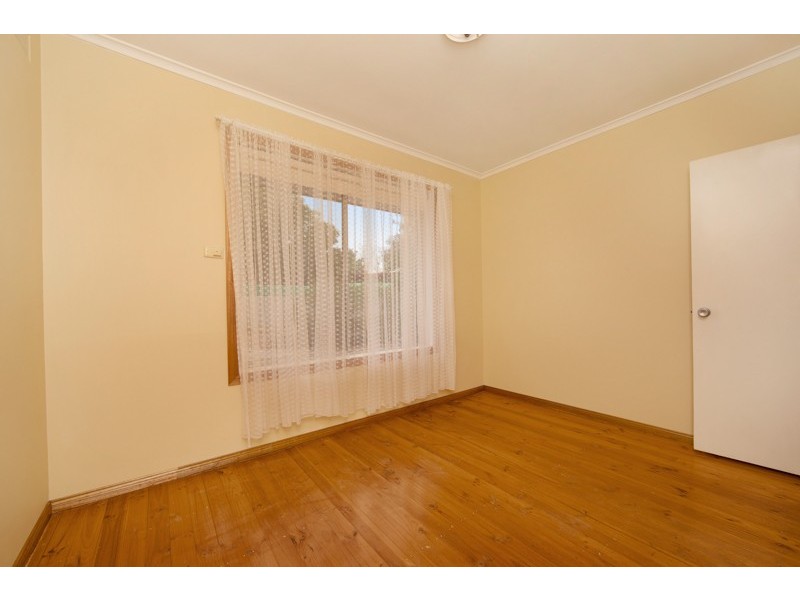 2 Milne Court, Evanston Park SA 5116