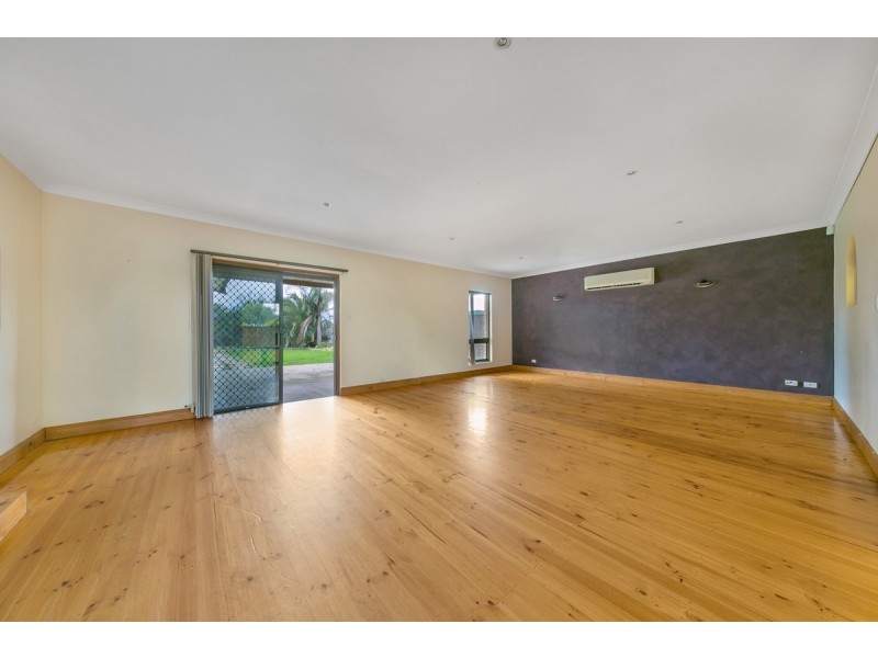 10 Sunnyside Drive, Evanston Park SA 5116