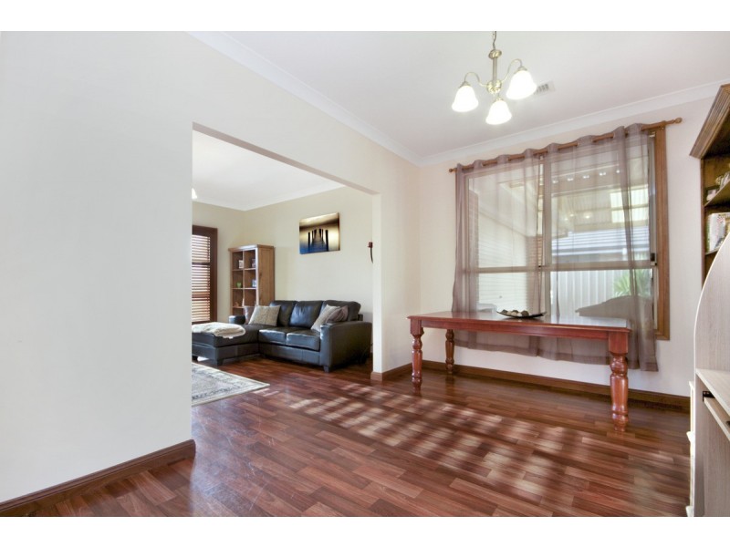 6 Netherby Avenue, Evanston Park SA 5116