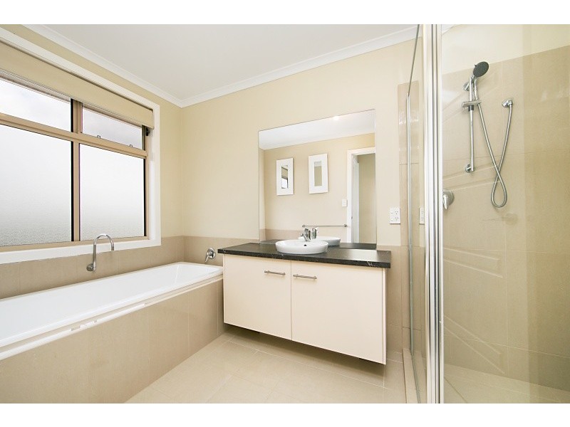 19 Selway Place, Evanston Park SA 5116