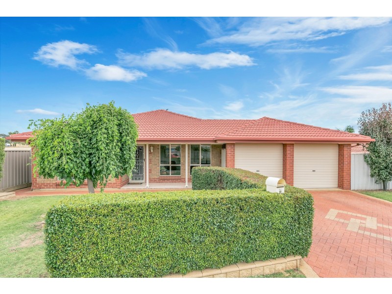 18 Creedon Close, Evanston Park SA 5116