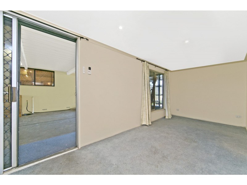 54 Sunnyside Drive, Evanston Park SA 5116