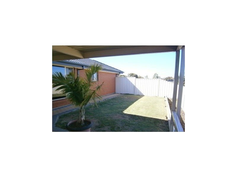 3 Thompson Cct, Evanston Park SA 5116