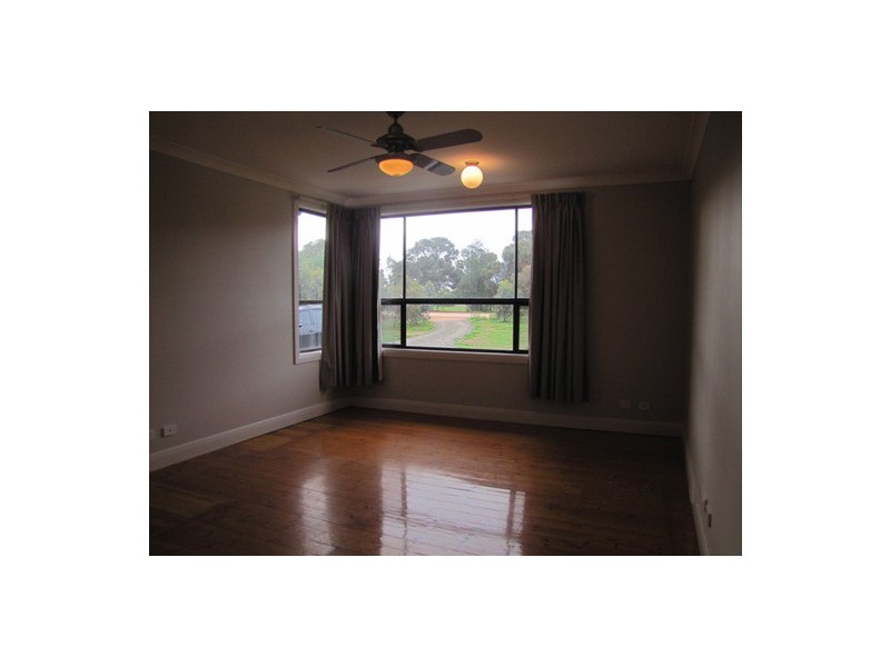 598 Paddys Bridge Road, Red Banks SA 5502