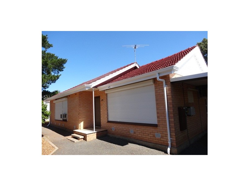 235 Midway Road, Elizabeth Downs SA 5113